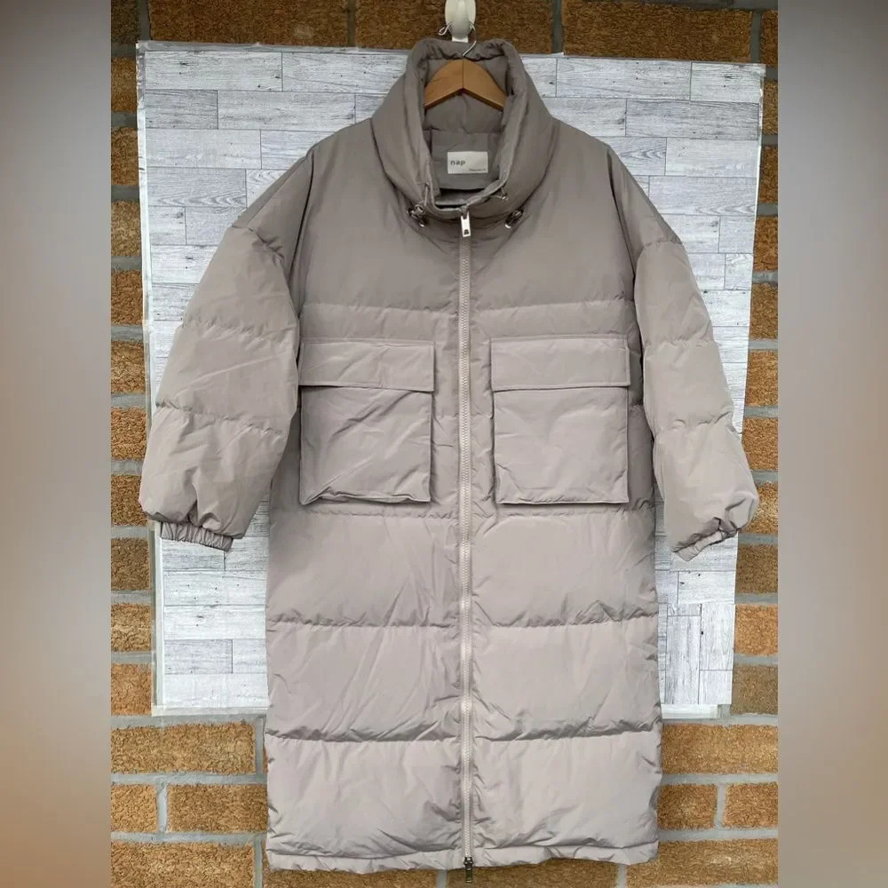 NAP loungewear Oversized Padded Down Puffer Coat in a neutral Sand size medium - Picture 3 of 15